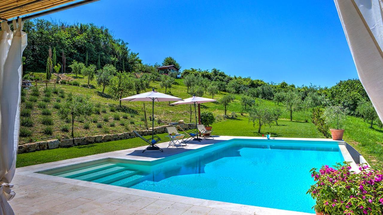 Casale Dei Gelsomini 8, Emma Villas Тоди Экстерьер фото