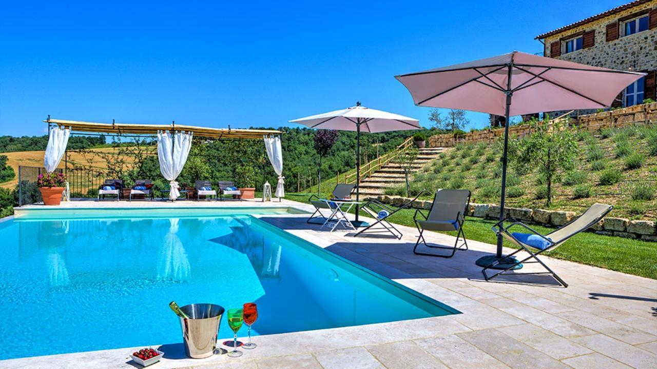 Casale Dei Gelsomini 8, Emma Villas Тоди Экстерьер фото