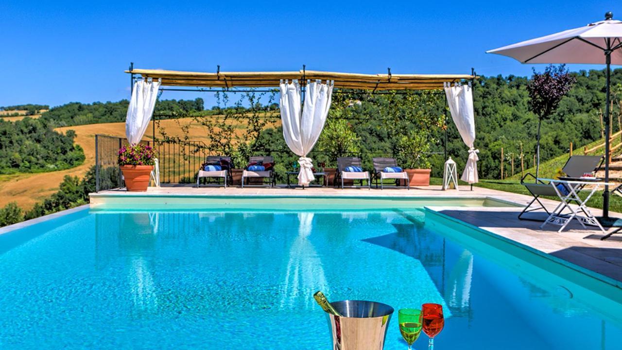 Casale Dei Gelsomini 8, Emma Villas Тоди Экстерьер фото