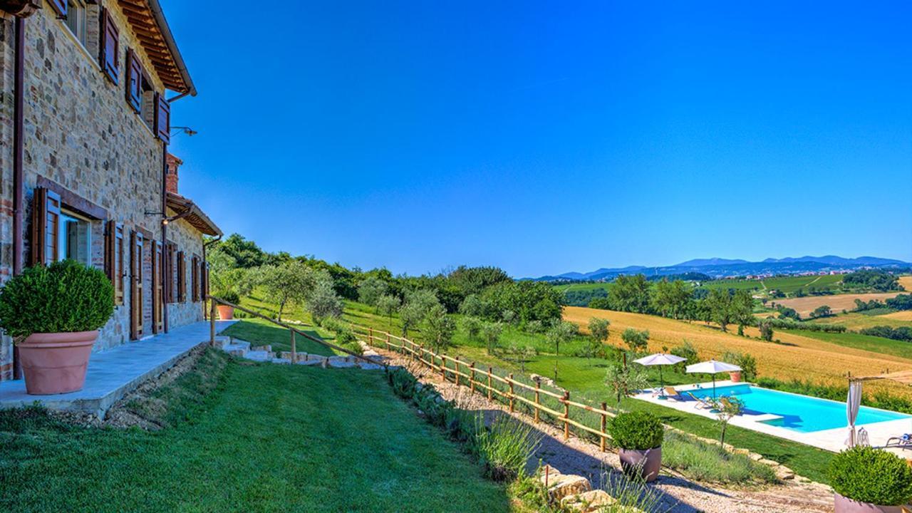 Casale Dei Gelsomini 8, Emma Villas Тоди Экстерьер фото
